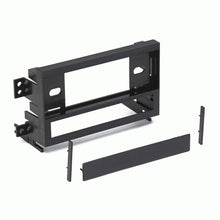 Load image into Gallery viewer, Metra 99-7410 Nissan Sentra 200SX 1995-1999