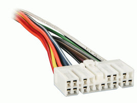 Metra 71-7713 OEM Factory Radio Harness for 95-04 Isuzu Rodeo with Factory Amplifier