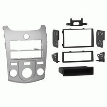 Load image into Gallery viewer, Metra 99-7338S Kia Forte 2010-2013 Silver