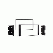 Load image into Gallery viewer, Metra 95-7623 Nissan NV200 14-up