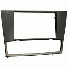 Load image into Gallery viewer, Metra 95-9306B BMW 3-Series (without NAV) 2006-2013