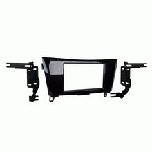 Load image into Gallery viewer, Metra 95-7622HG Nissan Rogue 2014-Up