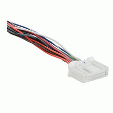 Load image into Gallery viewer, Metra 71-7552 Nissan 2007-Up Subaru 2008-Up OEM Factory Radio Harness
