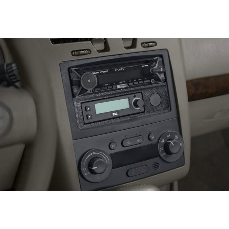 PAC Audio RPK4-GM2301 Integrated Radio Replacement Kit for Chevrolet Malibu and Pontiac G6