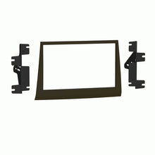 Load image into Gallery viewer, Metra 108-CH4DK Jeep Commander 2006-2007 - Pioneer 8 Inch Radios Dash Kit