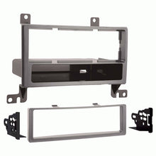Load image into Gallery viewer, Metra 99-7325S Hyundai Santa Fe 2007-2012 - Silver