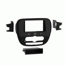 Load image into Gallery viewer, Metra 99-7388HG KIA Soul (w/ NAV) 2014-2019 - Touch Tronix