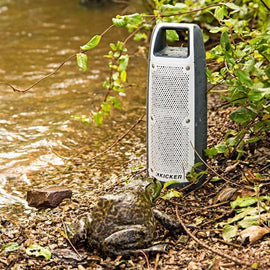 Kicker BF100 Bullfrog 100 Green-White Outdoor Bluetooth Audio System - Sounds Good Stereo Online