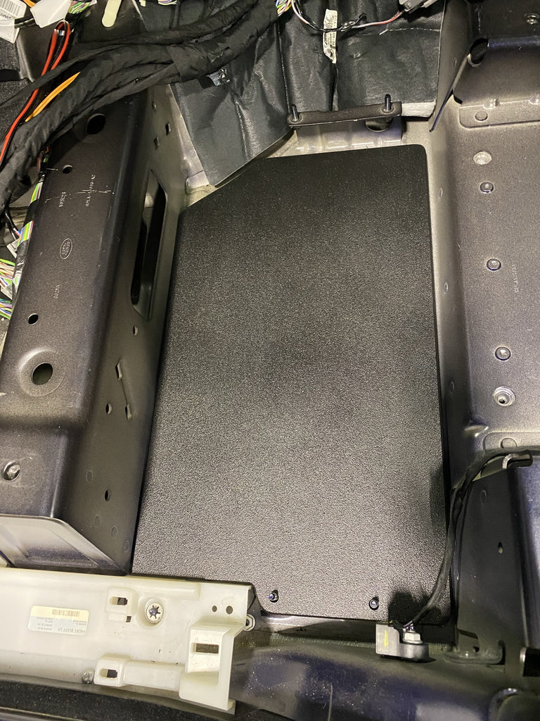 2014-2016 Range Rover Sport Amplifier Rack