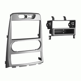Metra 99-7339S Hyundai Gen Coupe 2.0 2010-12 w/manual climate - Silver