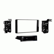 Load image into Gallery viewer, Metra 99-7015CHG Mitsubishi Outlander 2014-2020