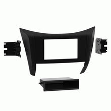 Load image into Gallery viewer, Metra 99-7634B Nissan NP 300 2017-Up (Non-U.S. vehicle)