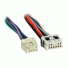 Load image into Gallery viewer, Metra 71-7550 Nissan 1995-2007 OEM Factory Radio Harness