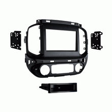 Load image into Gallery viewer, Metra 99-3016G Chevy Colorado / GMC Canyon 2015-Up