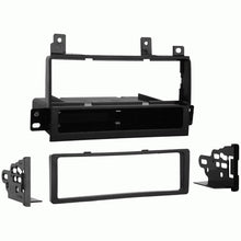 Load image into Gallery viewer, Metra 99-5810 Lincoln Town Car 2003-2011