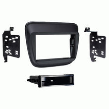 Load image into Gallery viewer, Metra 99-3022B Chevrolet Equinox 2018-up