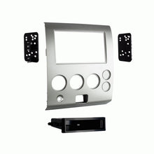 Load image into Gallery viewer, Metra 99-7629S Nissan Armada/Titan with factory NAV 2004-2007